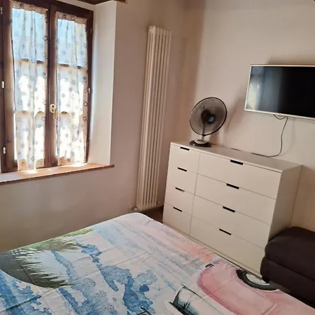Casa Paola Nel Chianti 住宿加早餐酒店 3*